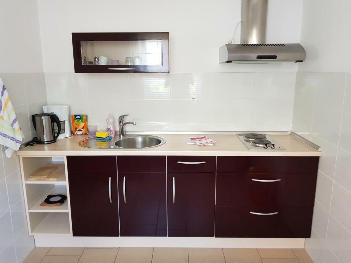 Apartments Palaca Sunca Srima Εξωτερικό φωτογραφία