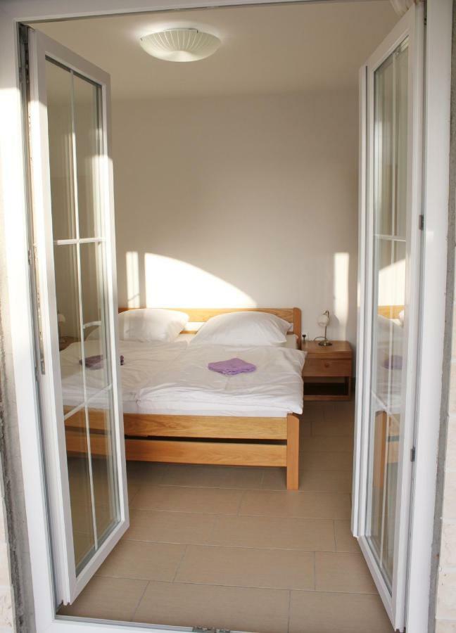 Apartments Palaca Sunca Srima Εξωτερικό φωτογραφία