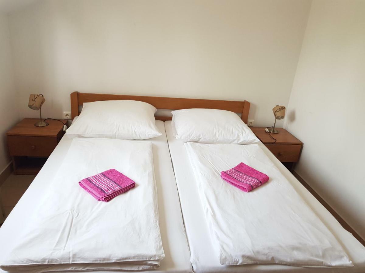 Apartments Palaca Sunca Srima Εξωτερικό φωτογραφία